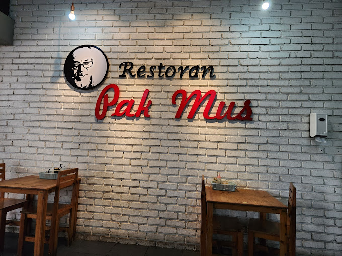 Tempat Makan Menarik di Kota Kinabalu