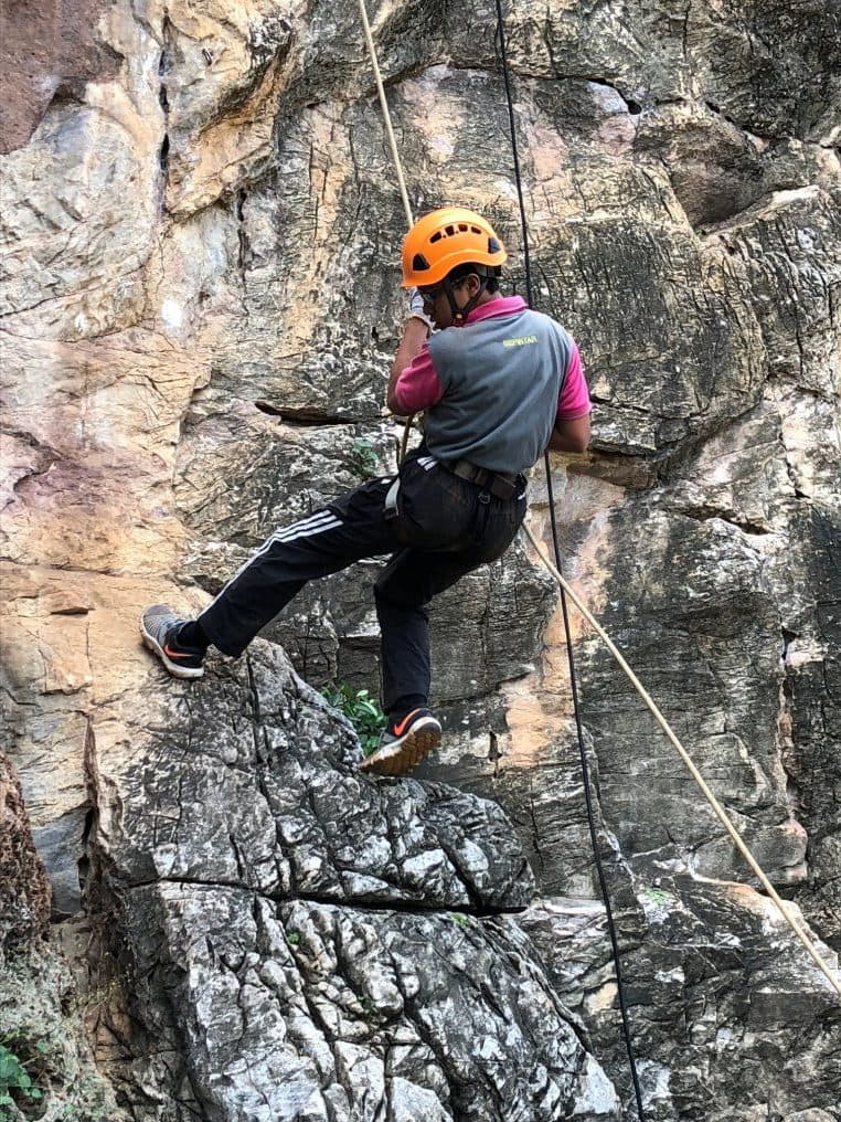 abseiling and caving tour