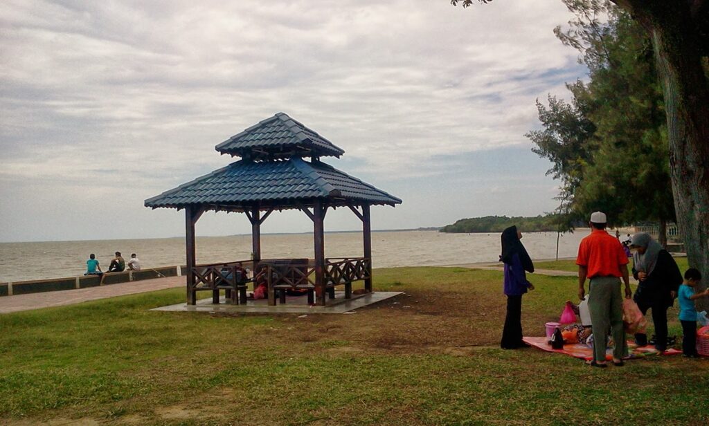 laluan morib beach