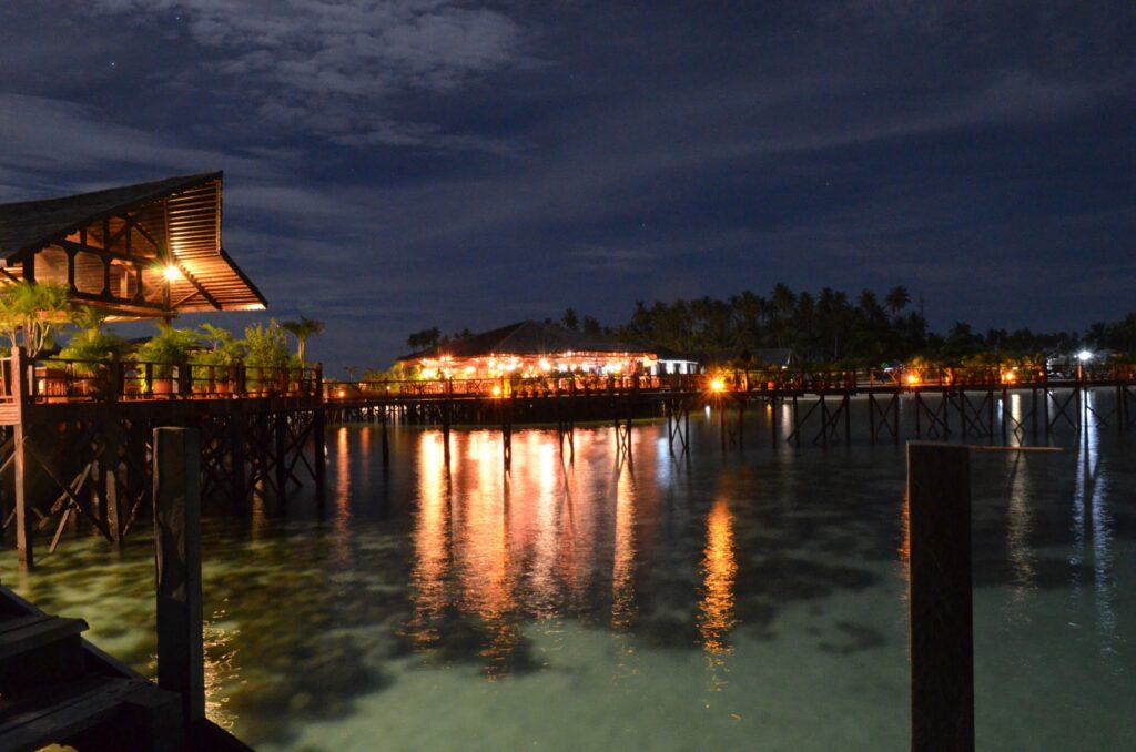 lokasi mabul island
