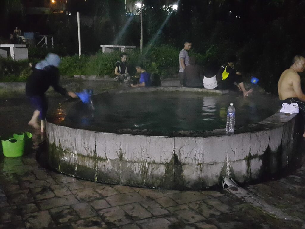 peraturan di selayang hot spring