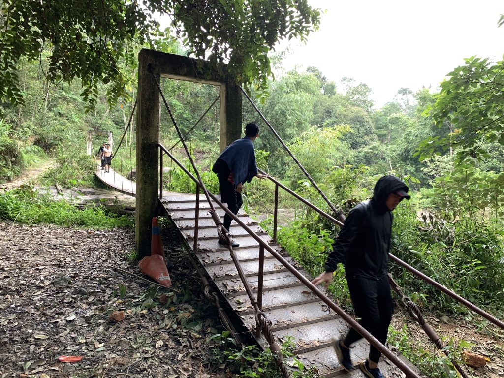 perjalanan ke puncak bukit kutu