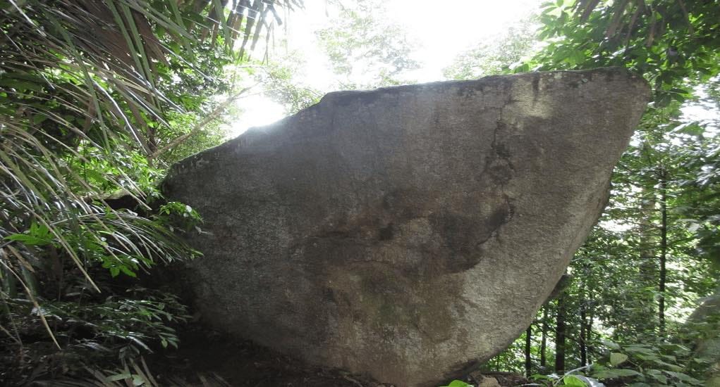 batu kapal gunung jerai