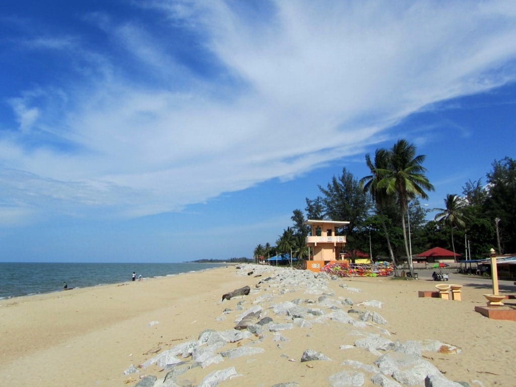 harga tiket pantai cahaya bulan