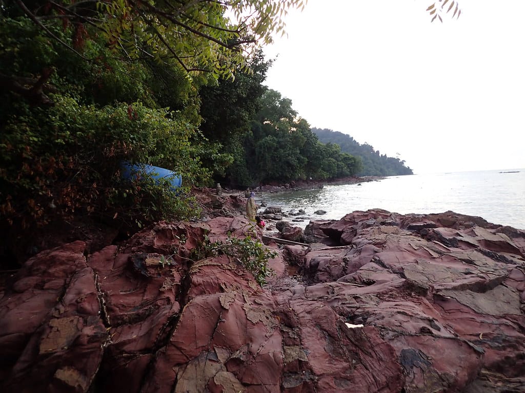 harga tiket pantai pulau sayak