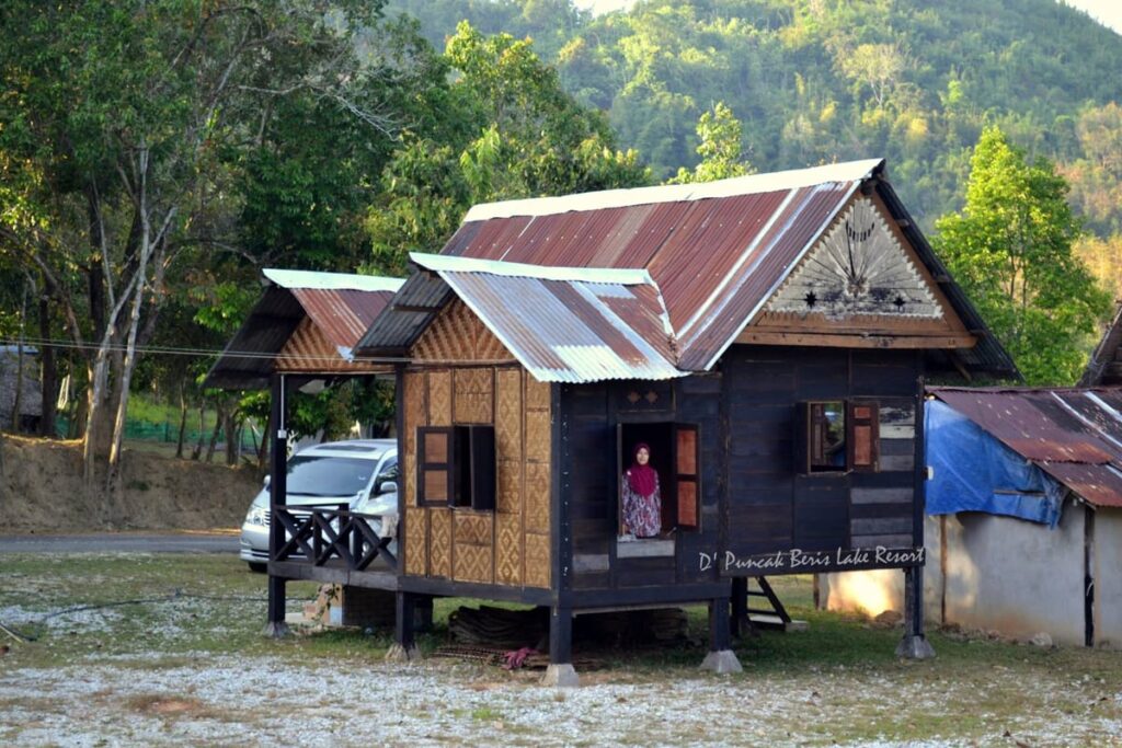 lokasi d puncak beris lake resort