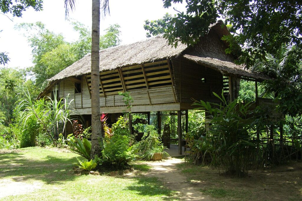 lokasi monsopiad