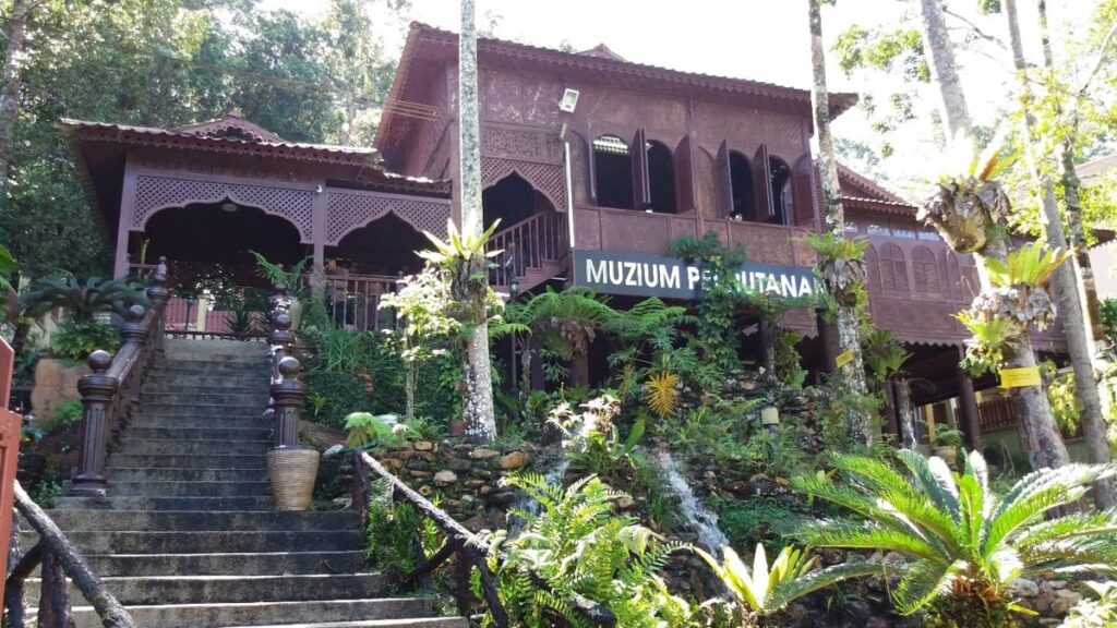 muzium perhutanan gunung jerai