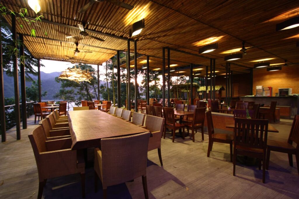 sidai belum rainforest resort