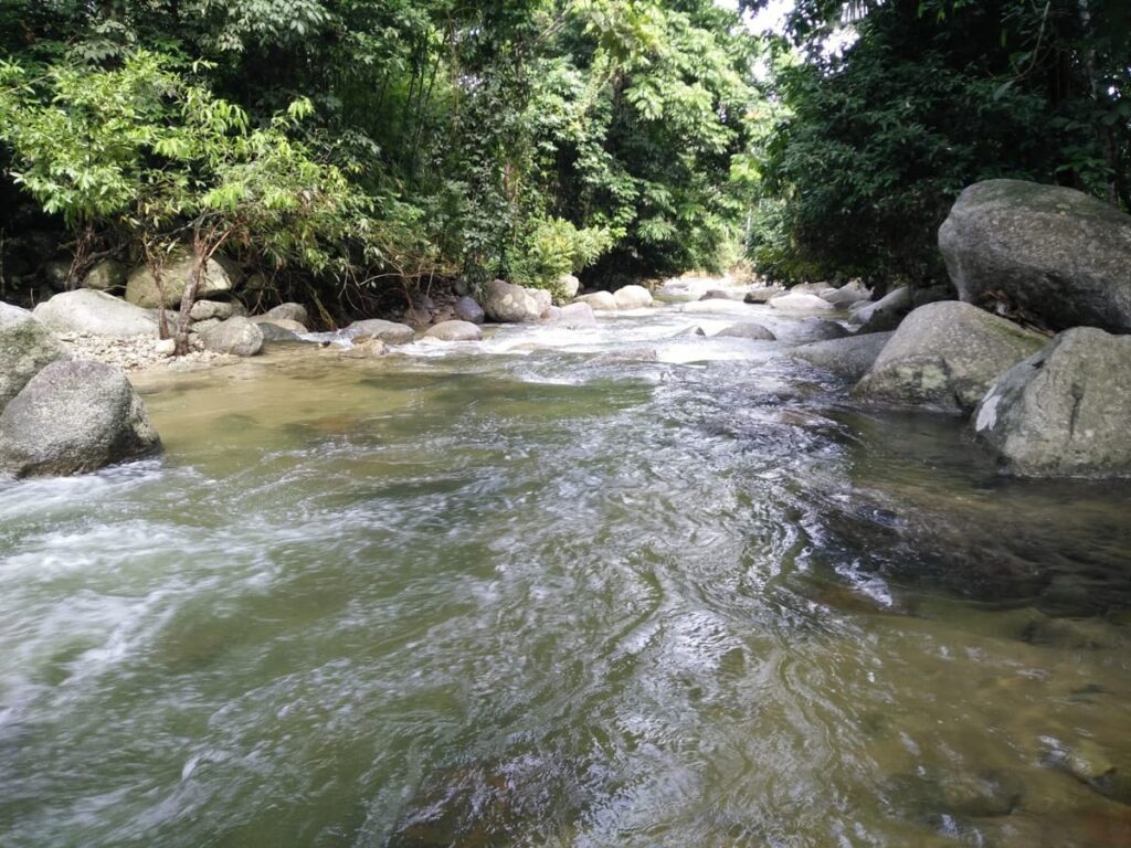 sungai sempeneh