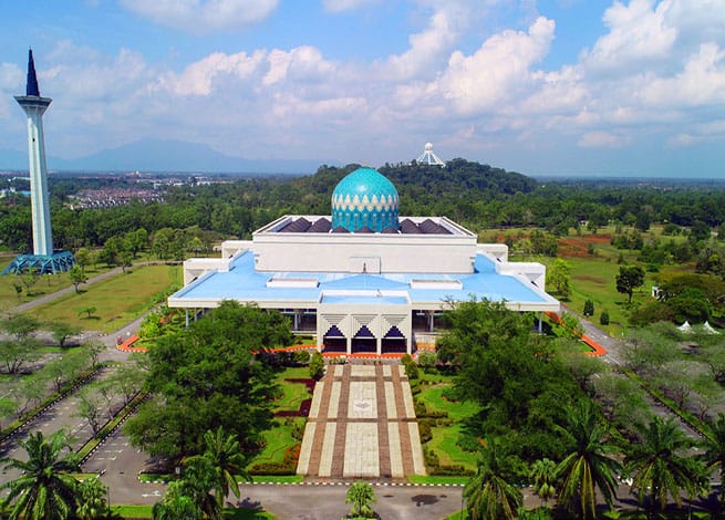 tarikan masjid jamek kuching