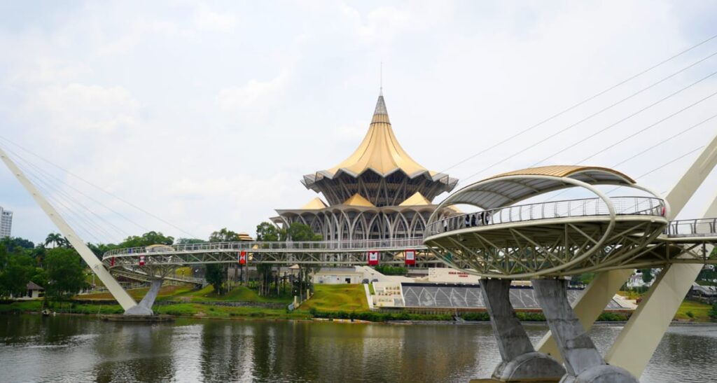 aktiviti jembatan darul hana