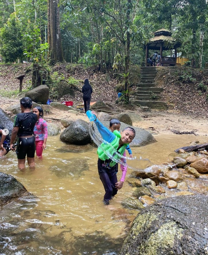 aktiviti kledang saiong