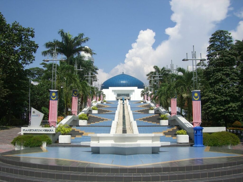 sejarah planetarium negara