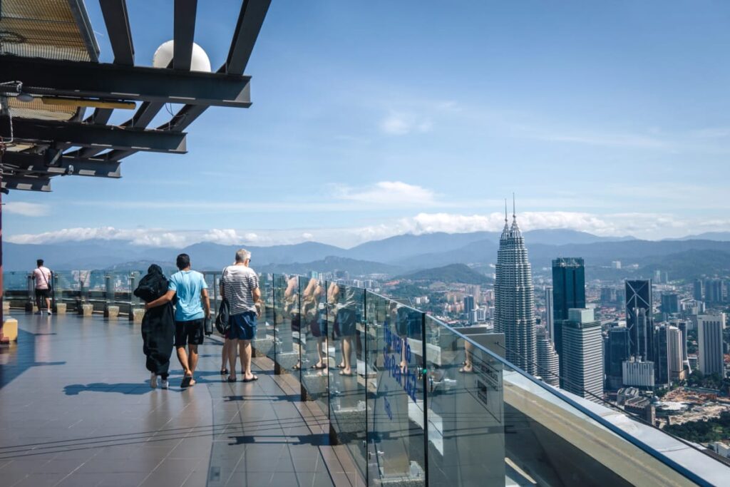 sky deck kl tower