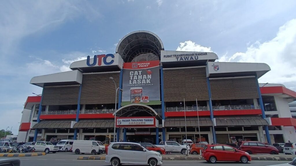 tarikan pasar tanjung tawang