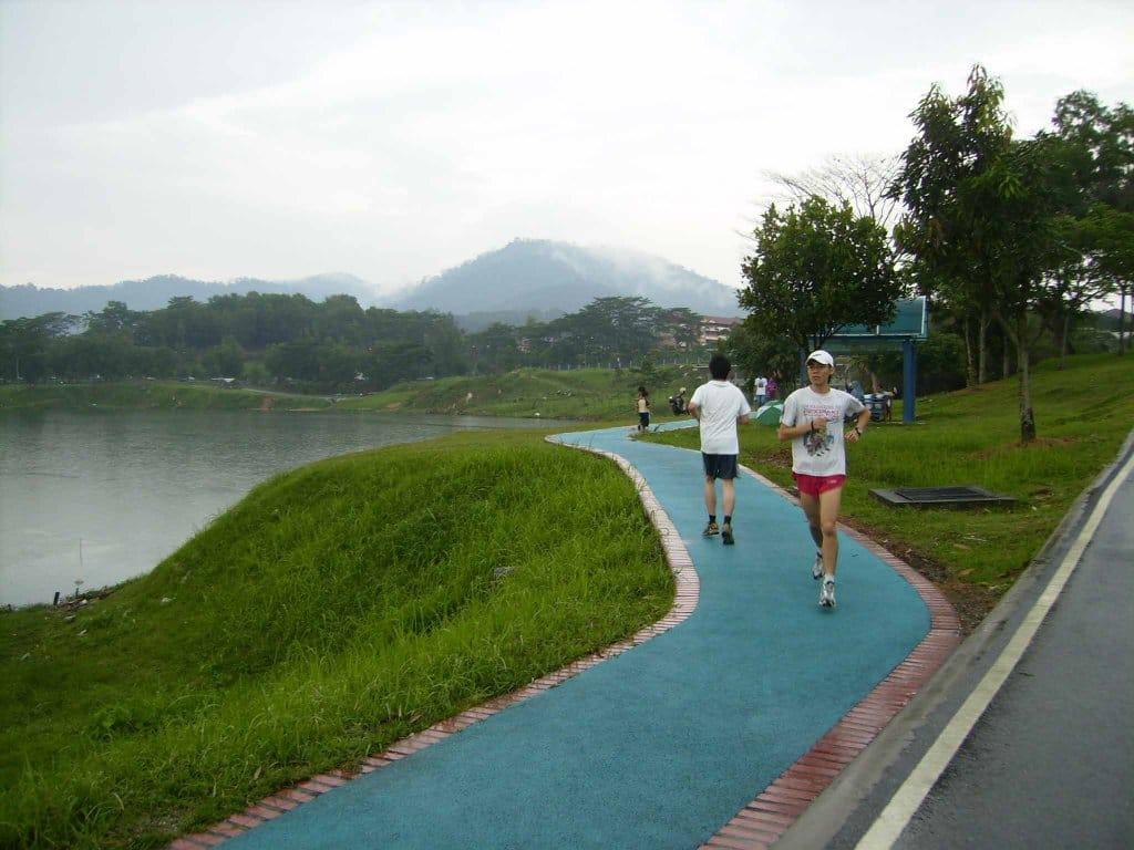 tarikan taman metropolitan