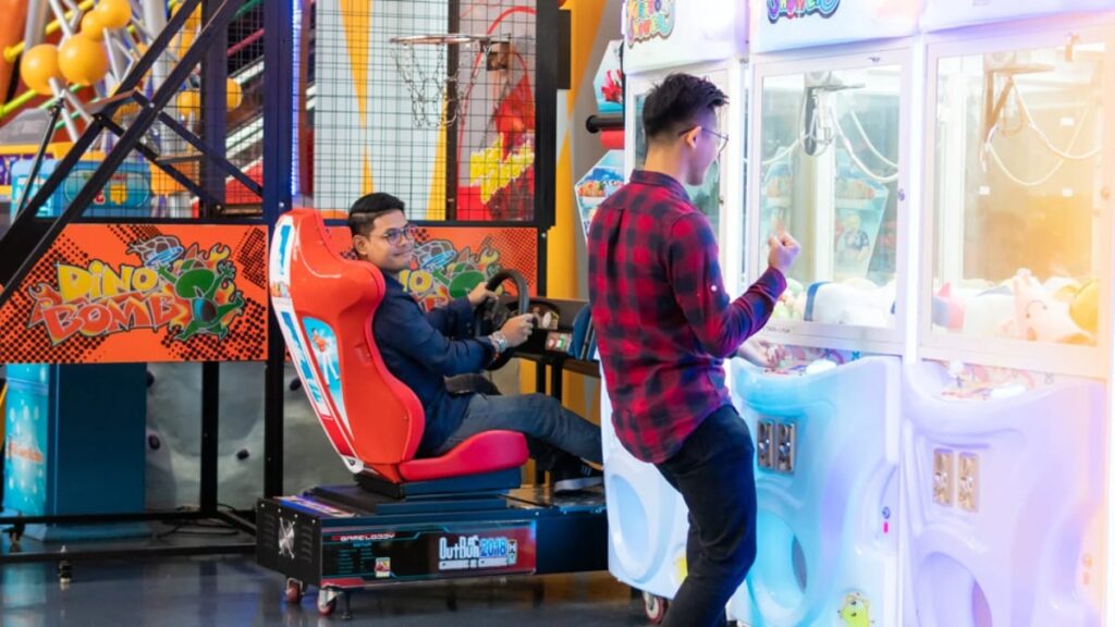 waktu operasi bts theme park