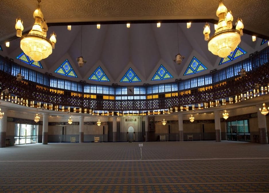 waktu operasi masjid negara kl