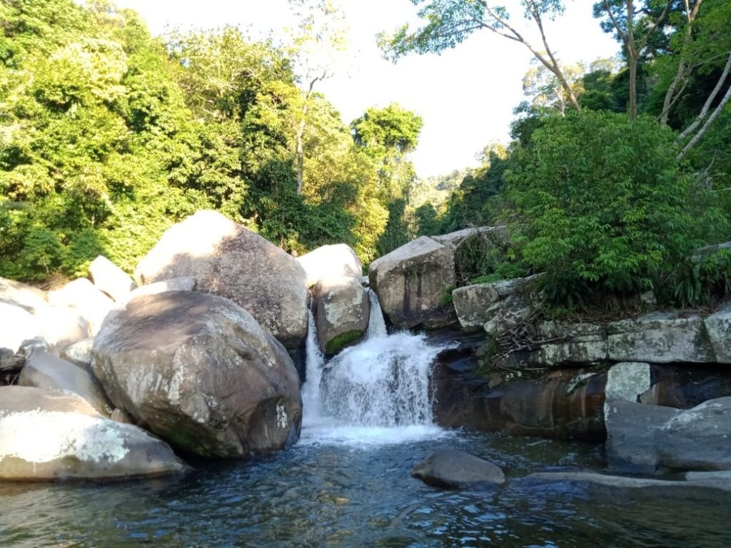 air terjun pinang