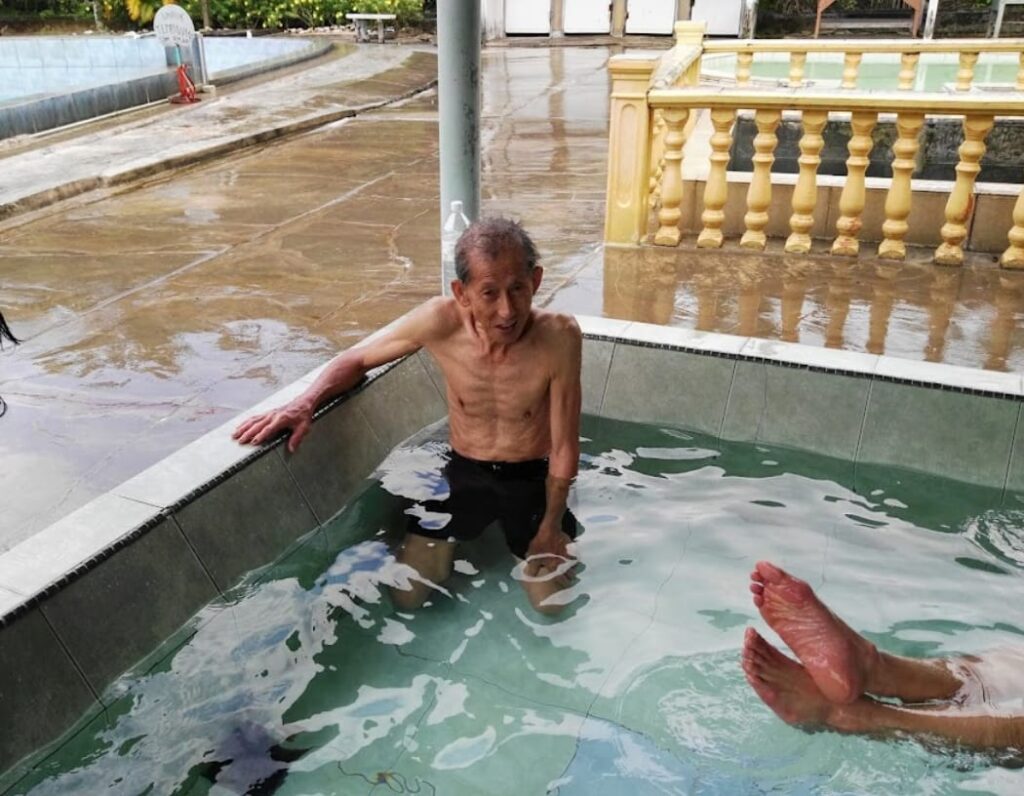 aktiviti trong hotspring