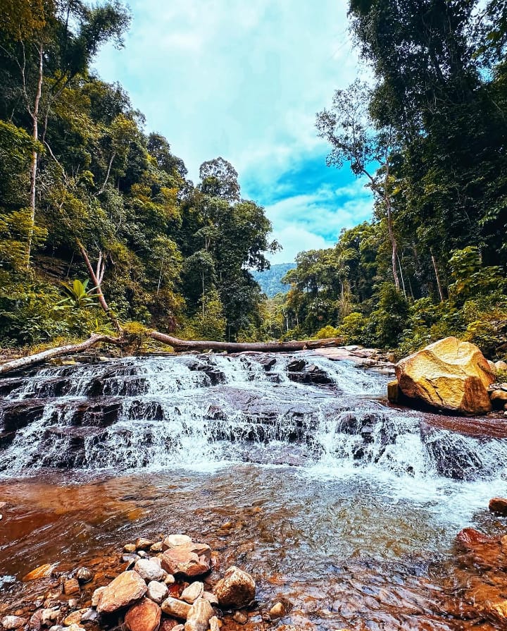 batu hampar waterfall