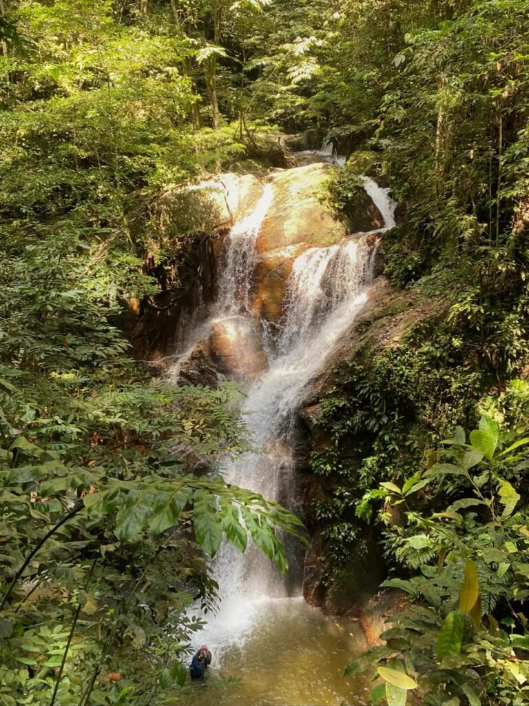 harga tiket air terjun pisang