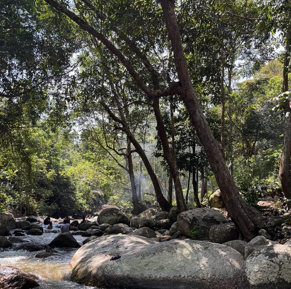 harga tiket air terjun ulu kenas