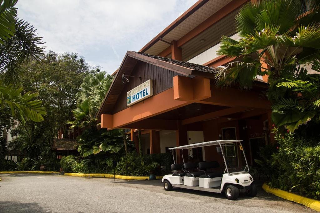 laketown hotel