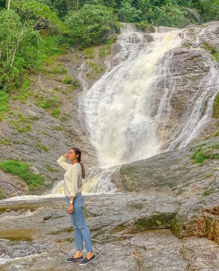 lata iskandara waterfall
