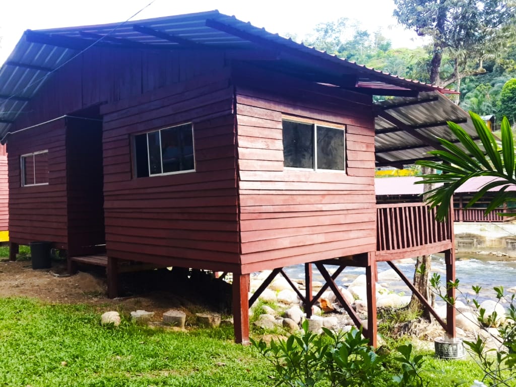 penginapan teratak riverview