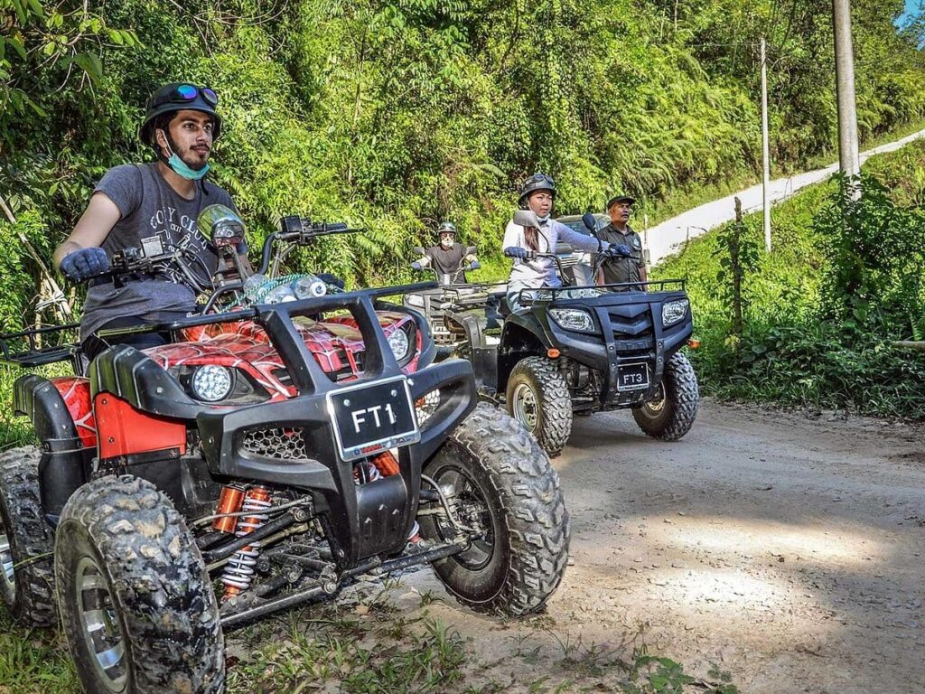 tarikan borneo quad biking