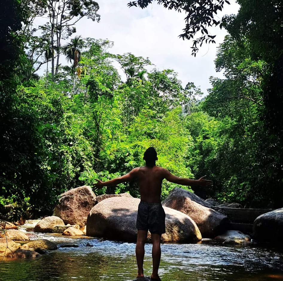 ulu kenas waterfall