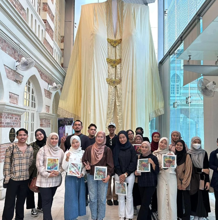 waktu operasi muzium tekstil