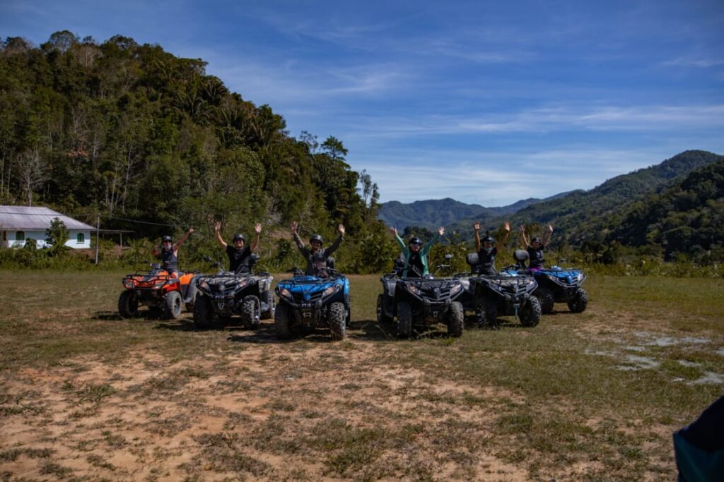waktu operasi quad biking borneo