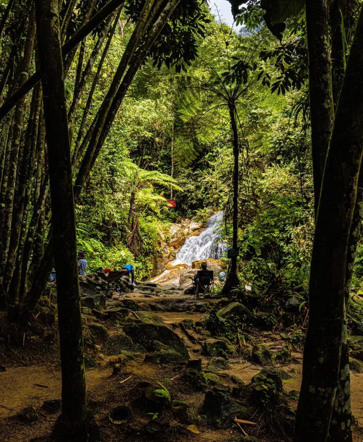 lata beringin water falls