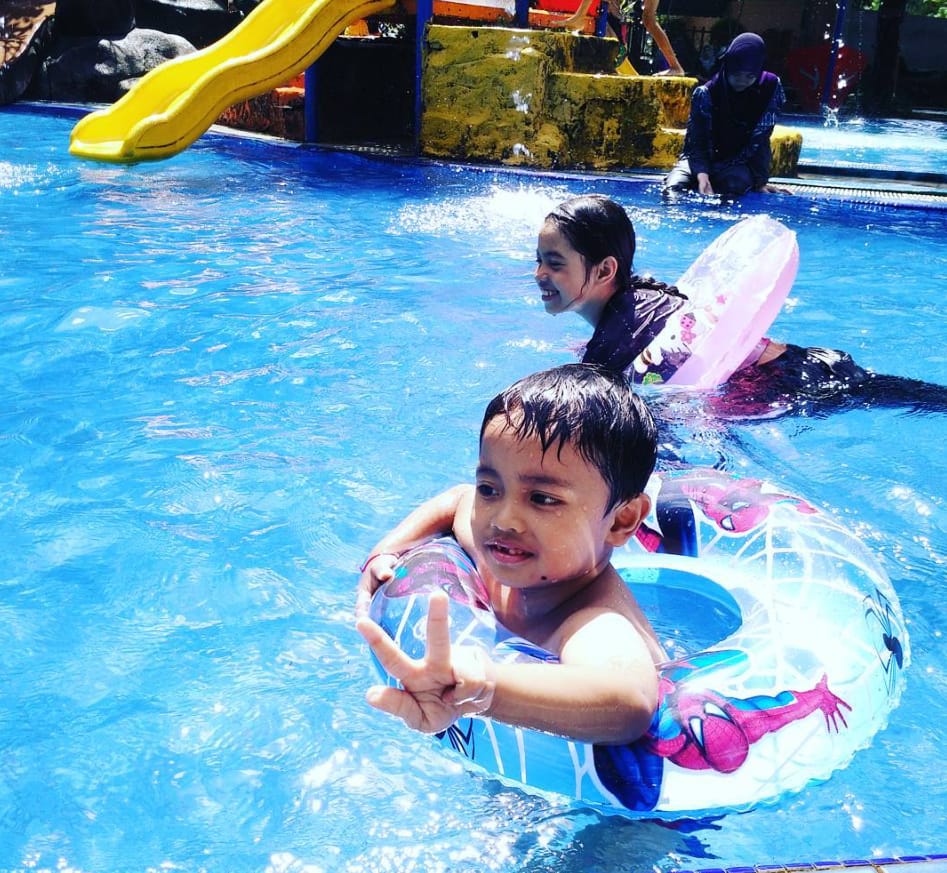 waterpark splash