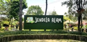 √ JENDELA ALAM LEMBANG : Petualangan Edukatif Di Tengah Alam Pegunungan Bandung, Review & Info Tiket.