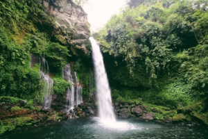 √ CURUG TILU LEUWI OPAT: Petualangan Alam Di Surga Tersembunyi Bandung, Review & Info Tiket.