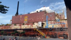 √ PLTD APUNG : kapal besi di daratan, luka yang berubah jadi harapan, Review & Info