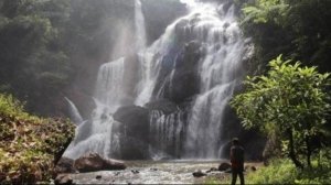 √ CURUG LUHUR : Surga Tersembunyi di Kaki Gunung Salak, Bogor, Info & Harga Tiket