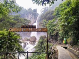 √ MENJELAJAHI KEINDAHAN CURUG CIMARINJUNG : Surga Tersembunyi di Ujung Genteng Sukabumi, Review & Info