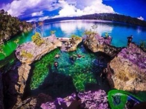 √ TELUK TRITON: Permata Tersembunyi di Papua Barat