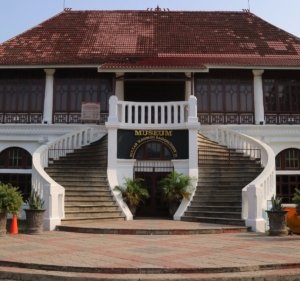 √ Museum Sultan Mahmud Badaruddin II: Jejak Sejarah Kesultanan Palembang di Tepi Sungai Musi