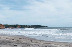 √ Pantai Muara Ketahun: Pesona Tersembunyi di Ujung Bengkulu Utara yang Menenangkan Jiwa