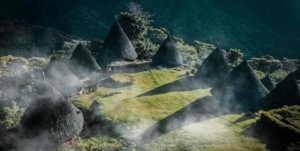 √ WAE REBO : Desa di Atas Awan yang Menyimpan Pesona Abadi