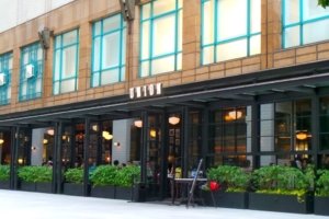 √ Union Brasserie Plaza Senayan, Bakery & Bar