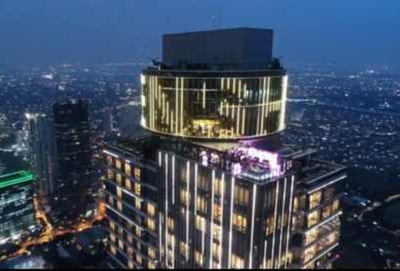 √ Henshin (The Westin Jakarta) – Restoran Rooftop dengan Menu Jepang dan Pemandangan Spektakuler