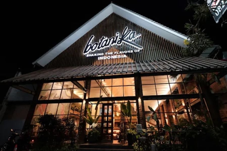 √ Botanika – Kertajaya Indah : Tempat Nongkrong Hits dengan Suasana Modern dan Alami di Surabaya