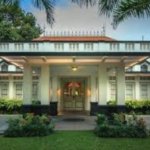 √ De Soematra Function House 1910 : Pesona Heritage Mewah di Surabaya